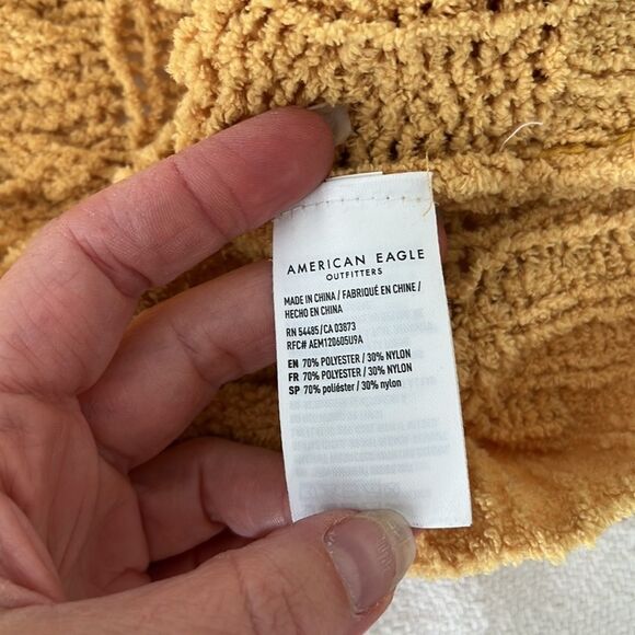 American Eagle Chenille Cable Knit Yellow Sweater Size Small - Picture 7 of 7